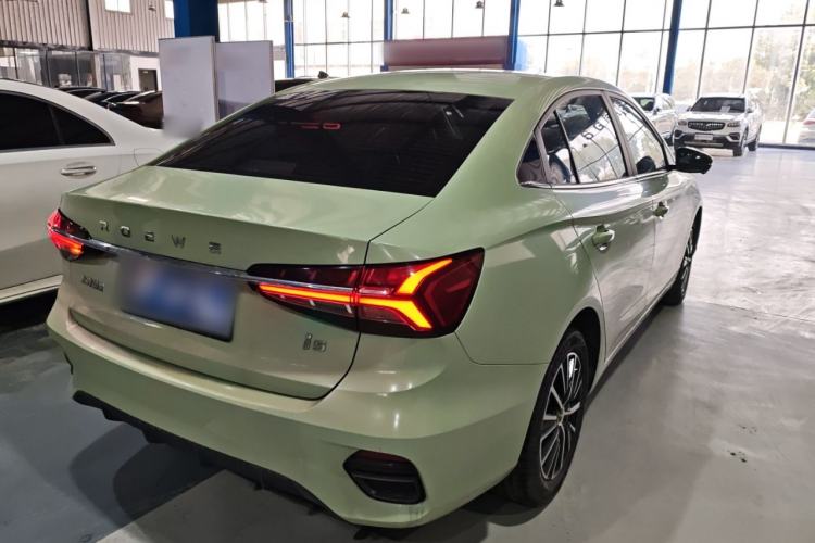Used Roewe i5 2021 1.5L CVT Diamond Edition Rear Right 45 Deg