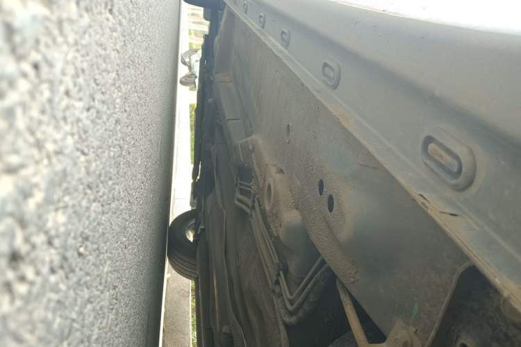 Used Roewe i5 2021 1.5L Manual Diamond Edition Chassis Rear Left