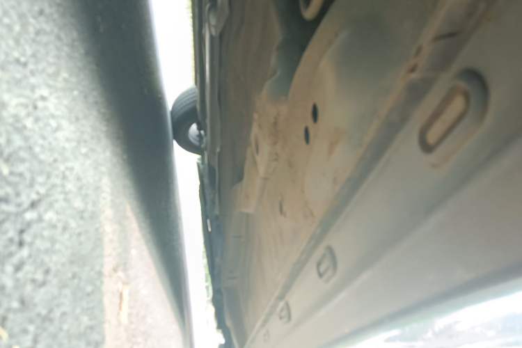 Used Roewe i5 2021 1.5L Manual Diamond Edition Chassis Rear Right
