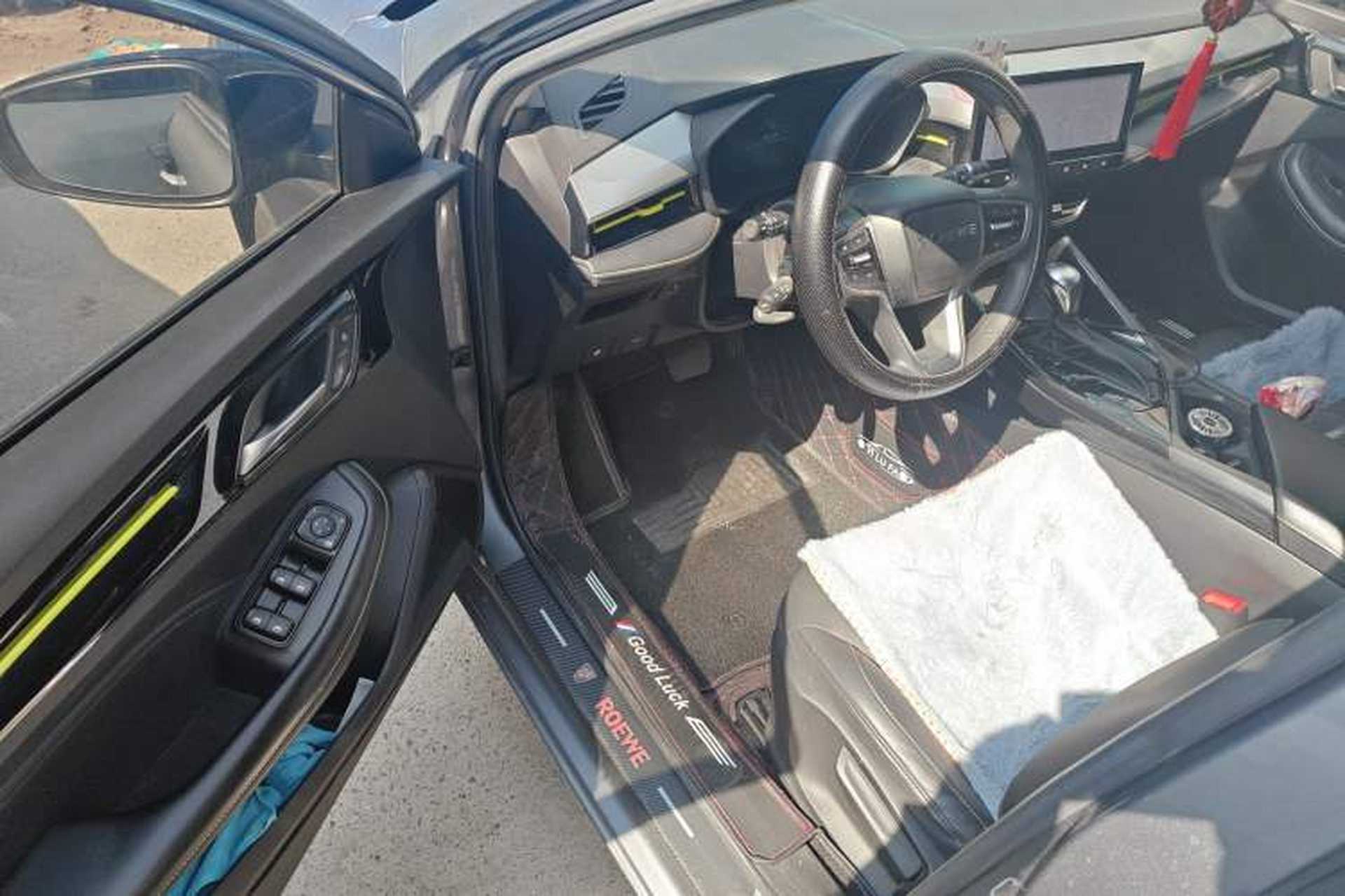Used Roewe i5 2021 1.5L CVT Diamond Edition Driver Seat