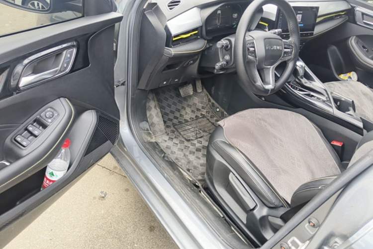Used Roewe i5 2021 Revised Version 1.5L CVT Diamond Edition Driver Seat