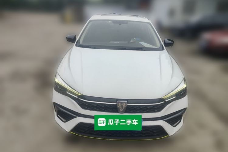 Used Roewe i5 2021 1.5L CVT Black Gold Edition Front