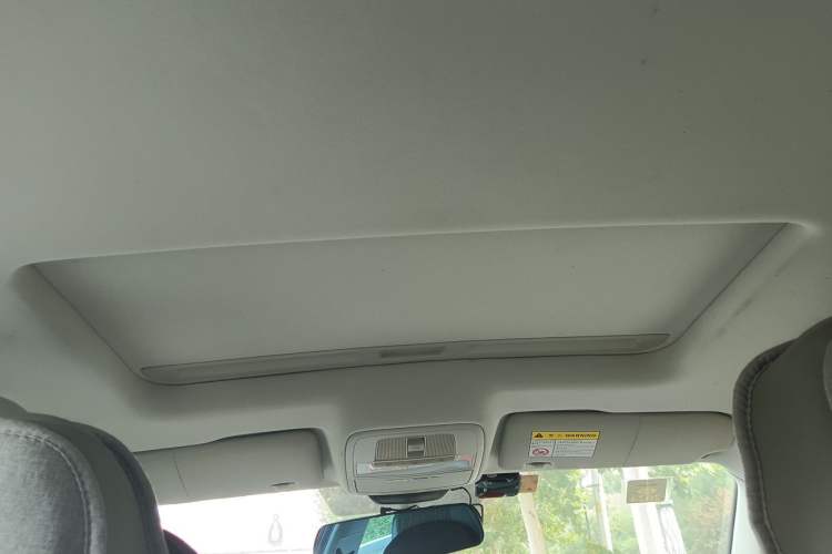 Used Roewe i5 2021 1.5L Manual Diamond Edition Headliner