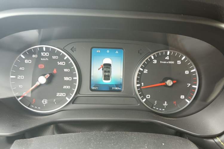 Used Roewe i5 2021 1.5L Manual Diamond Edition Instrument Cluster