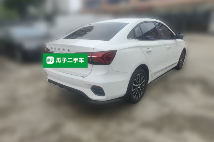 Used Roewe i5 2021 1.5L CVT Black Gold Edition Rear Right 45 Deg