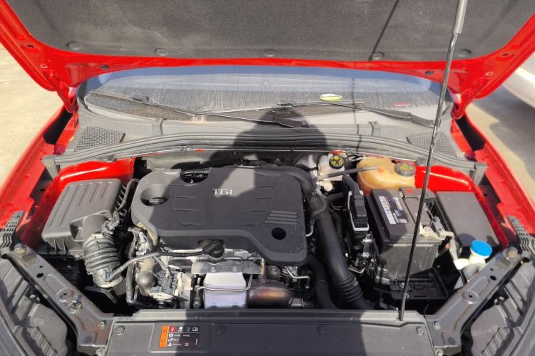 Used Roewe i5 2021 1.5T GT DCT Sonic Edition Engine Bay