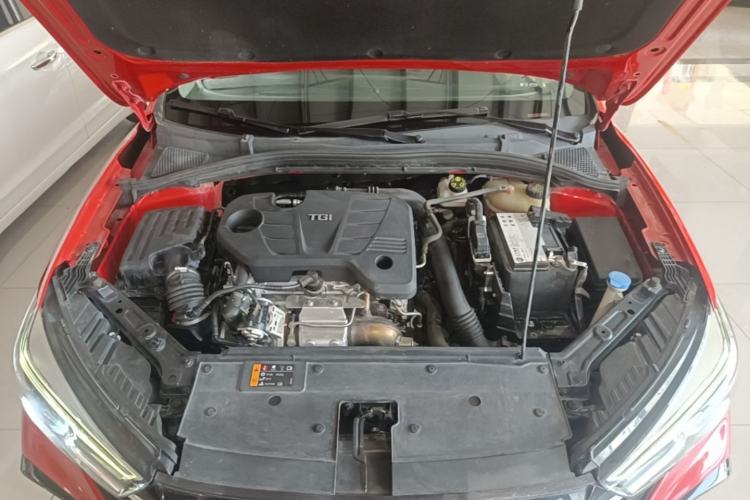 Used Roewe i5 2021 1.5T GT DCT Sonic Edition Engine Bay