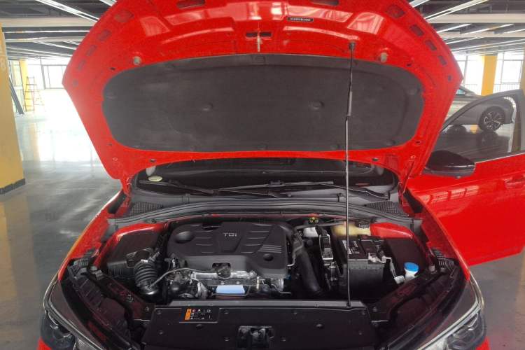 Used Roewe i5 2021 1.5T GT DCT Sonic Edition Engine Bay