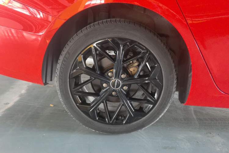 Used Roewe i5 2021 1.5T GT DCT Sonic Edition Exterior 10