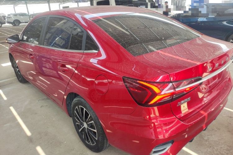 Used Roewe i5 2021 1.5L CVT Diamond Edition Exterior 2