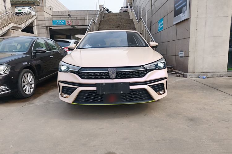 Used Roewe i5 2021 Revised Version 1.5L CVT Diamond Edition Front