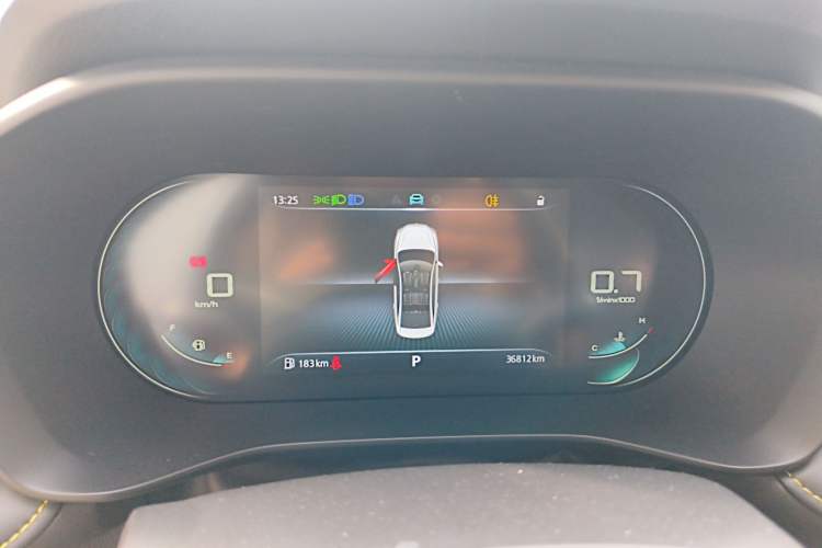 Used Roewe i5 2021 Revised Version 1.5L CVT Diamond Edition Instrument Cluster