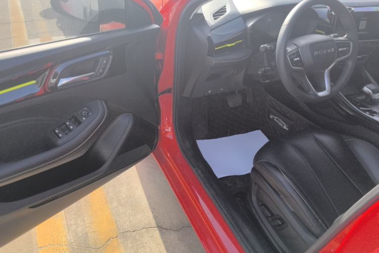 Used Roewe i5 2021 1.5T GT DCT Sonic Edition Interior 3