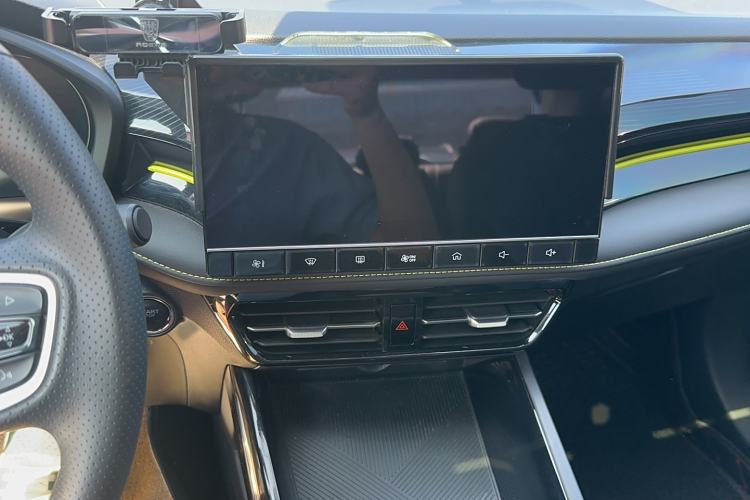 Used Roewe i5 2021 1.5T GT DCT Sonic Edition Interior 5