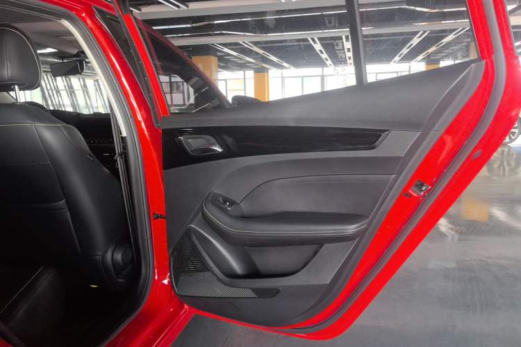 Used Roewe i5 2021 1.5T GT DCT Sonic Edition Interior 7