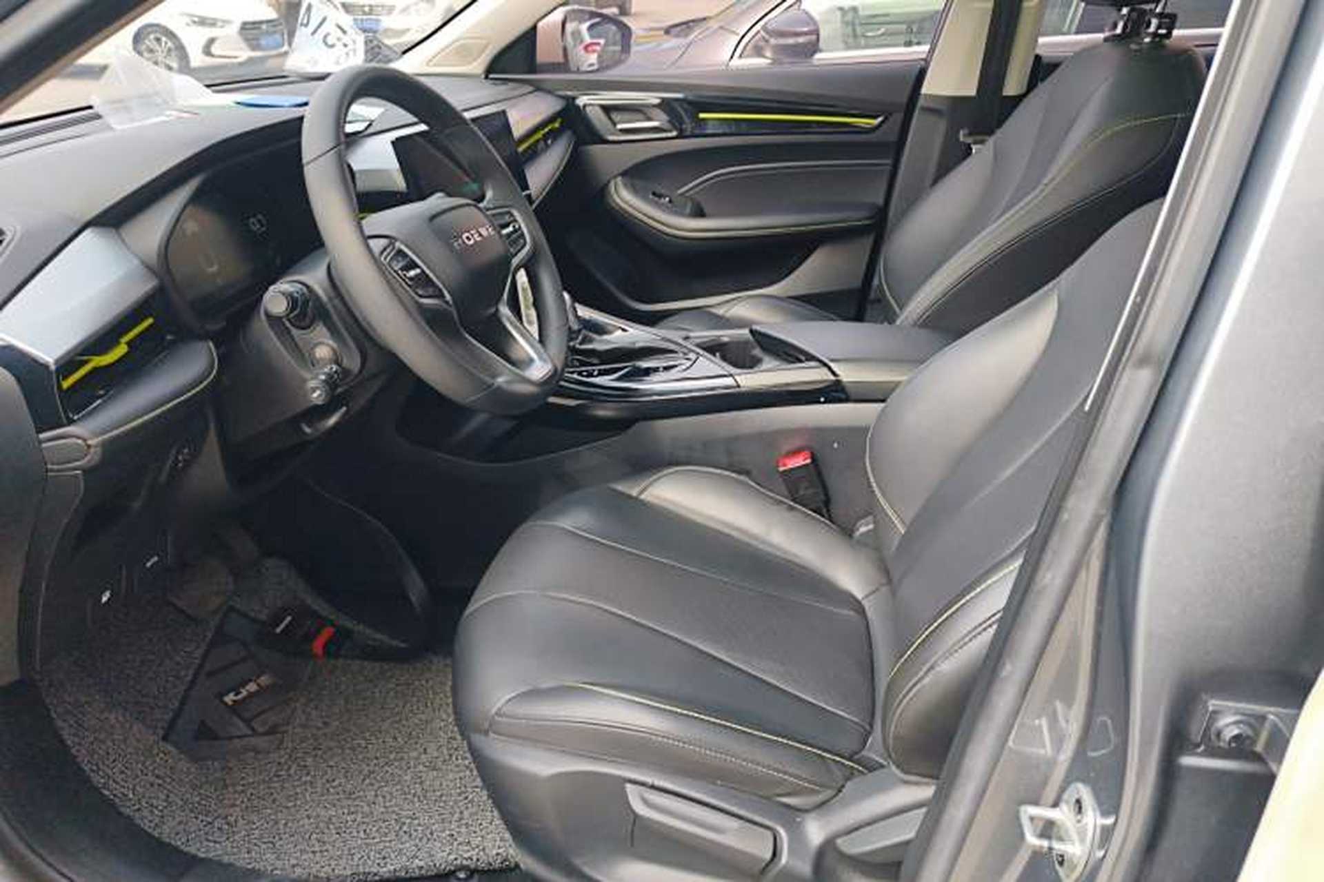 Used Roewe i5 2021 Revised Version 1.5L CVT Diamond Edition Left Front Seat