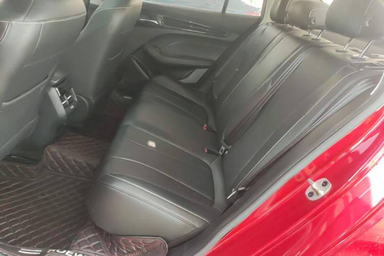 Used Roewe i5 2021 1.5L CVT Diamond Edition Left Rear Seat