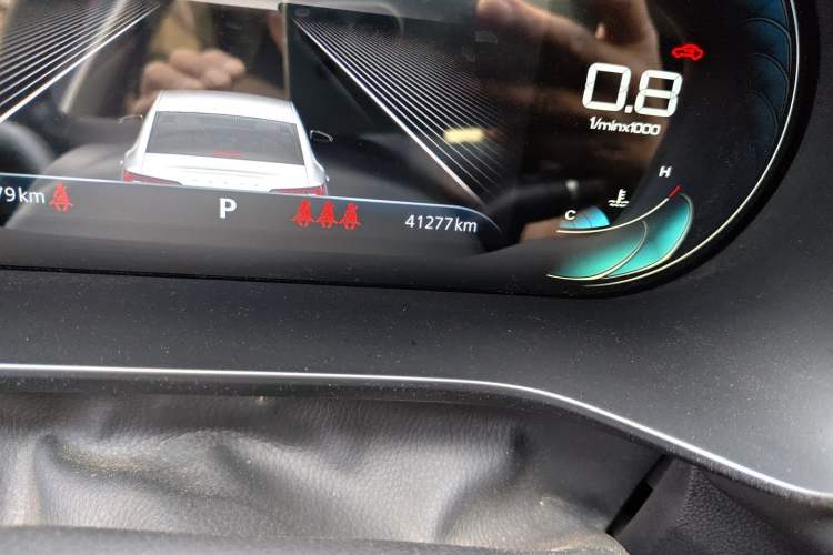Used Roewe i5 2021 1.5T GT DCT Light-Speed Edition Odometer Close Up