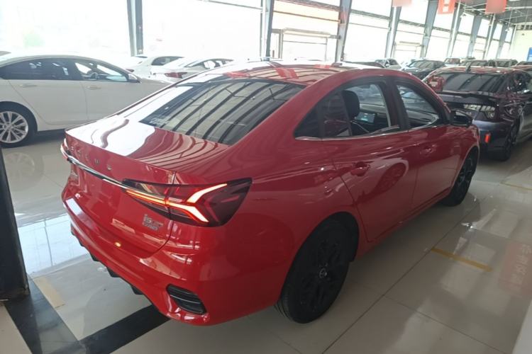Used Roewe i5 2021 1.5T GT DCT Sonic Edition Rear Right 45 Deg