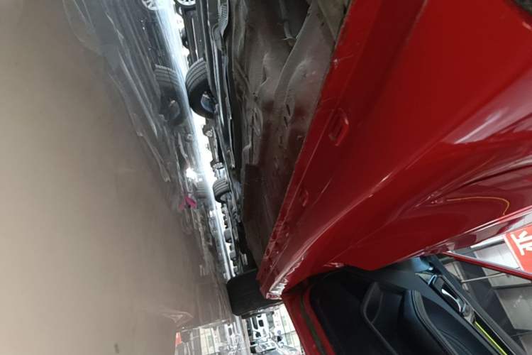 Used Roewe i5 2021 1.5T GT DCT Sonic Edition Right Side Sill