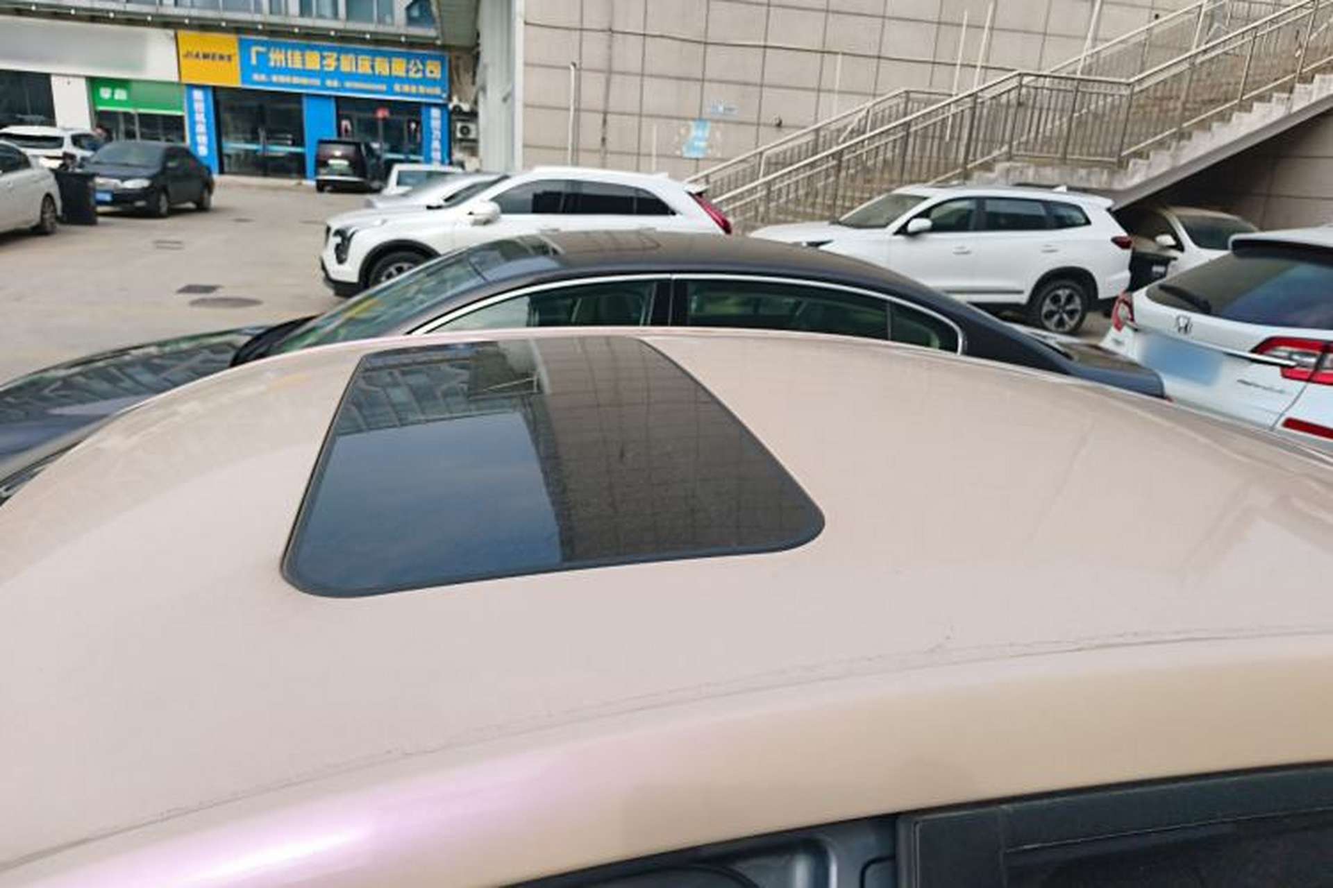 Used Roewe i5 2021 Revised Version 1.5L CVT Diamond Edition Roof