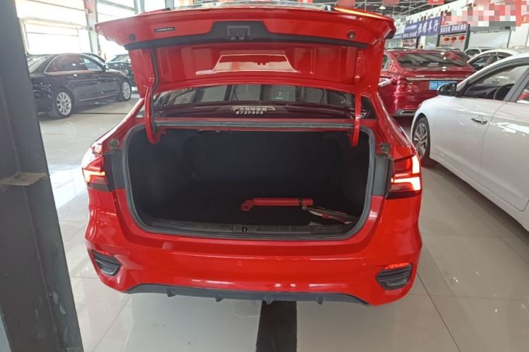Used Roewe i5 2021 1.5T GT DCT Sonic Edition Trunk