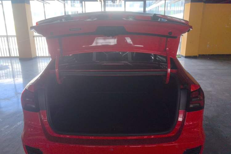 Used Roewe i5 2021 1.5T GT DCT Sonic Edition Trunk