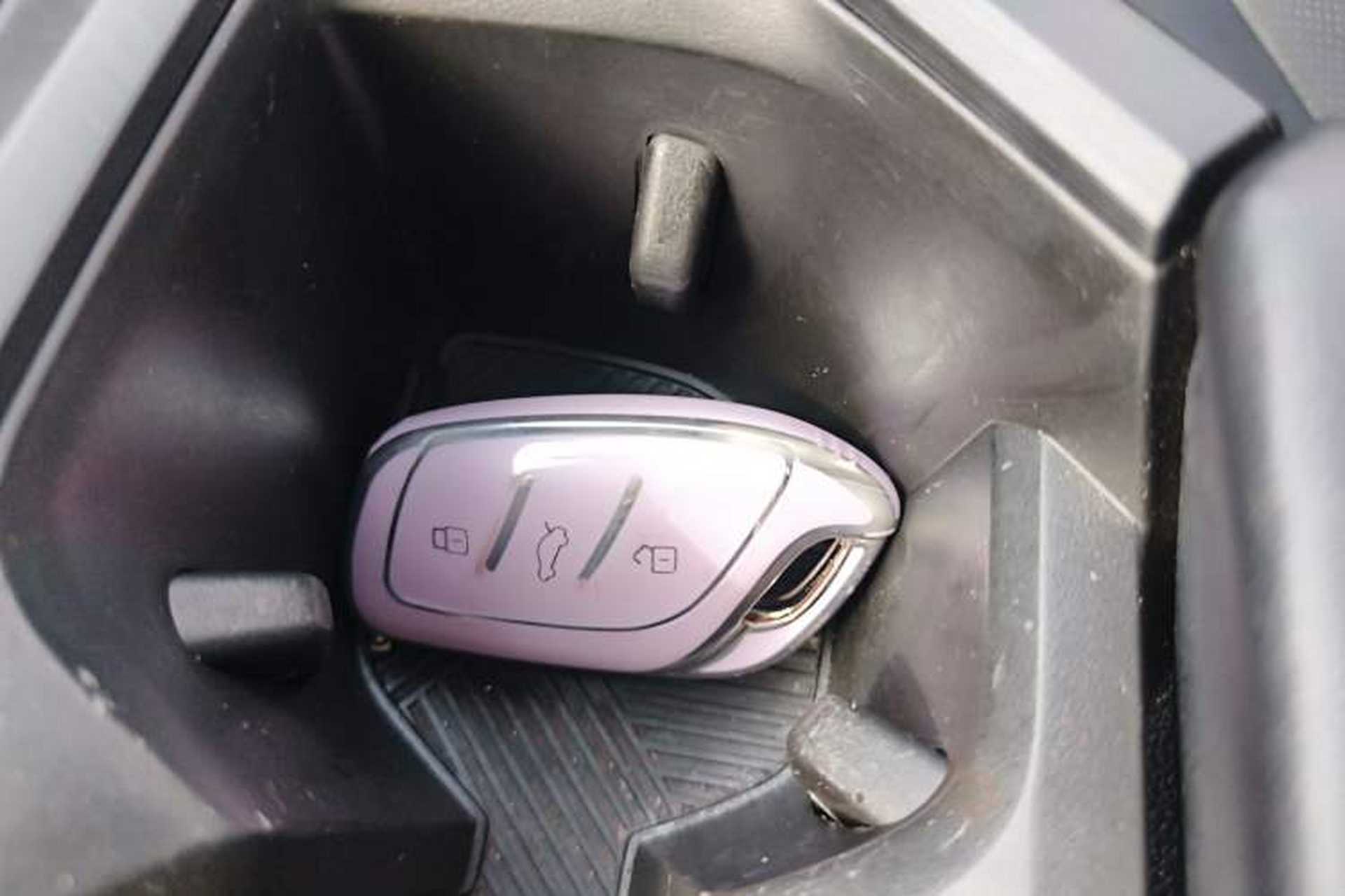 Used Roewe i5 2021 Revised Version 1.5L CVT Diamond Edition Vehicle Key