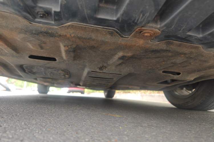 Used Roewe i5 2021 1.5L CVT Diamond Edition Chassis Front