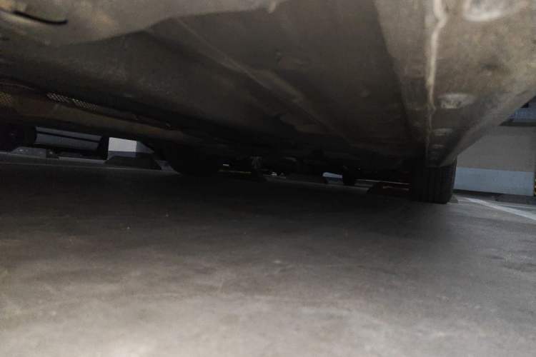Used Roewe i5 2021 1.5L CVT Diamond Edition Chassis Front Left