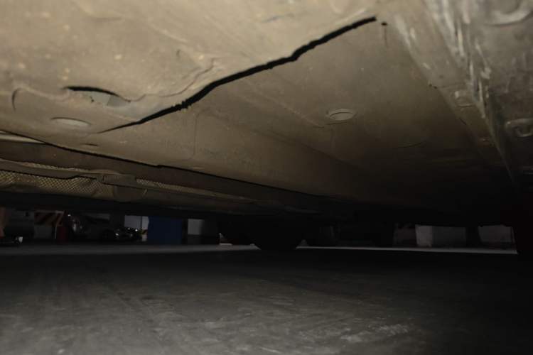 Used Roewe i5 2021 1.5L CVT Diamond Edition Chassis Front Left