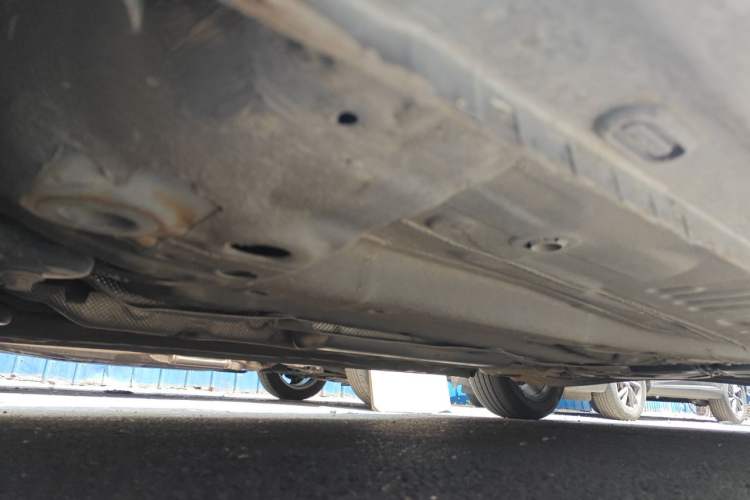 Used Roewe i5 2021 1.5L CVT Diamond Edition Chassis Front Left