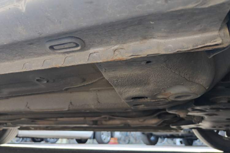 Used Roewe i5 2021 1.5L CVT Diamond Edition Chassis Front Right