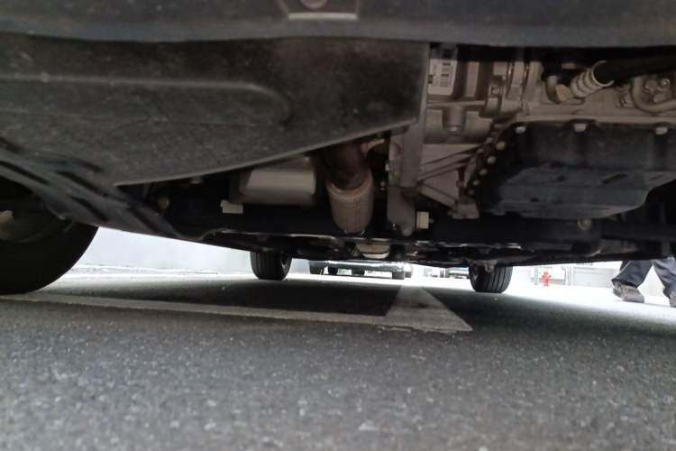 Used Roewe i5 2021 Revised Version 1.5L CVT Diamond Edition Chassis Front