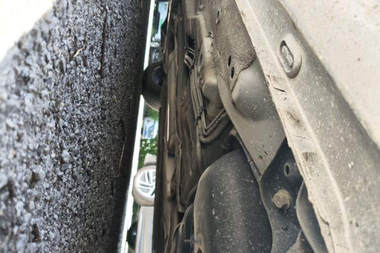 Used Roewe i5 2021 1.5L CVT Diamond Edition Chassis Rear Left