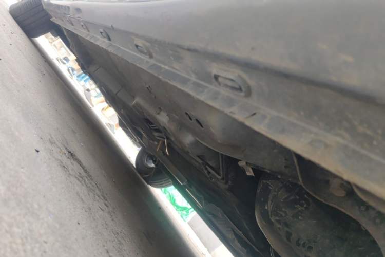 Used Roewe i5 2021 1.5L CVT Starry Edition Chassis Rear Left