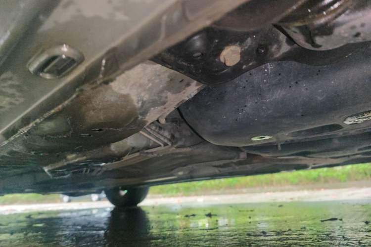 Used Roewe i5 2021 1.5L CVT Diamond Edition Chassis Rear Left