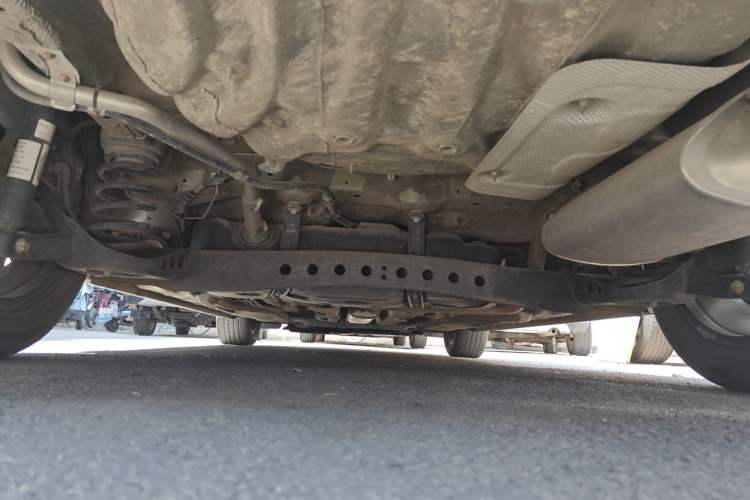 Used Roewe i5 2021 1.5L CVT Diamond Edition Chassis Rear