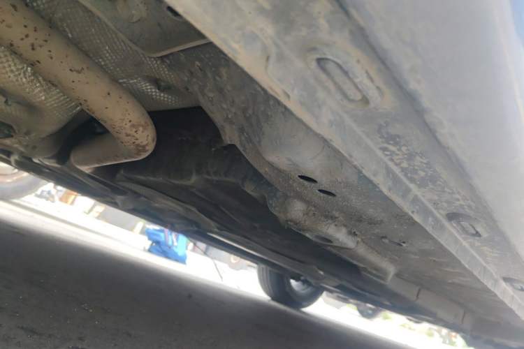 Used Roewe i5 2021 1.5L CVT Starry Edition Chassis Rear Right