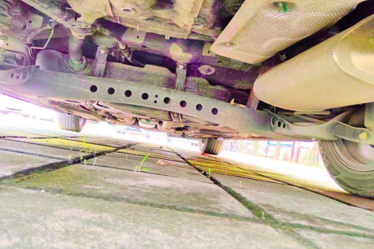 Used Roewe i5 2021 1.5L CVT Diamond Edition Chassis Rear