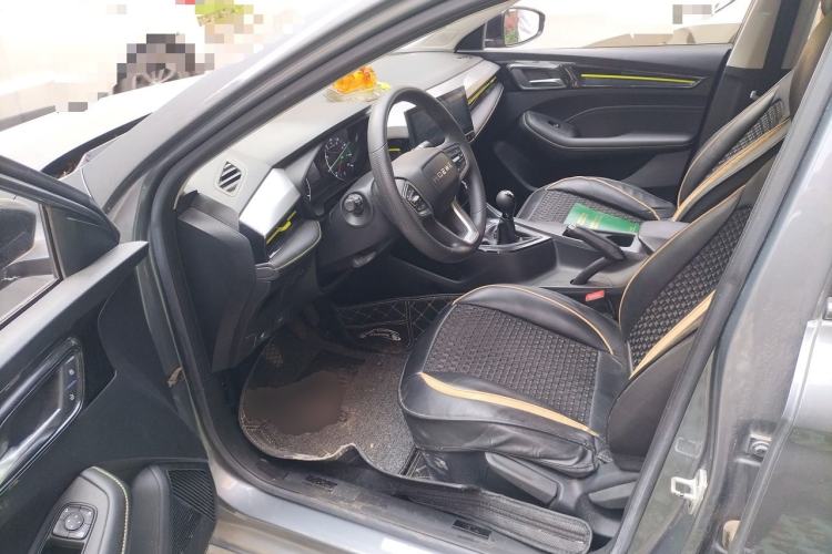 Used Roewe i5 2021 1.5L Manual Diamond Edition Driver Seat