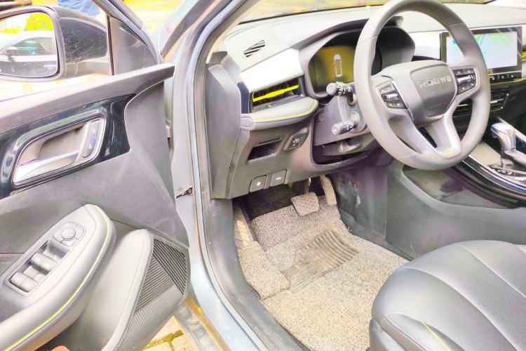 Used Roewe i5 2021 1.5L CVT Diamond Edition Driver Seat
