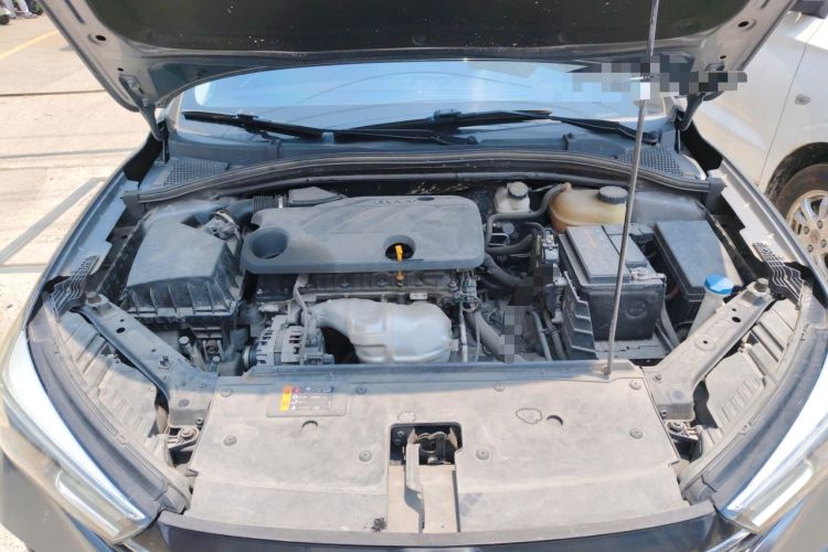 Used Roewe i5 2021 1.5L CVT Diamond Edition Engine Bay