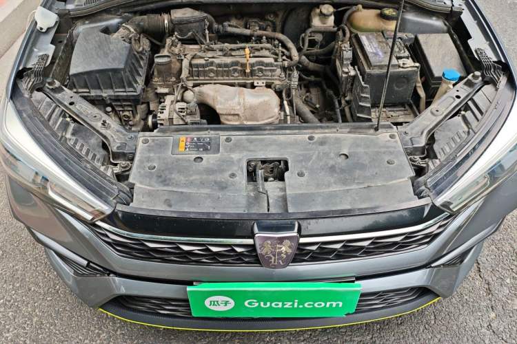 Used Roewe i5 2021 1.5L CVT Diamond Edition Engine Bay