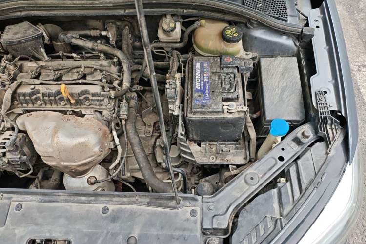Used Roewe i5 2021 1.5L CVT Diamond Edition Engine Bay Left