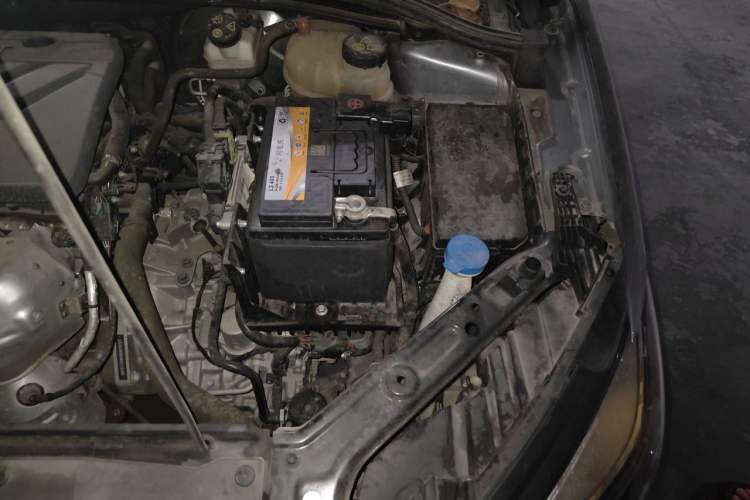 Used Roewe i5 2021 1.5L CVT Diamond Edition Engine Bay Left