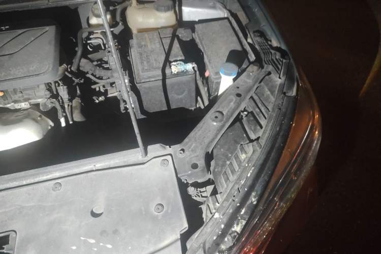 Used Roewe i5 2021 1.5L CVT Diamond Edition Engine Bay Left
