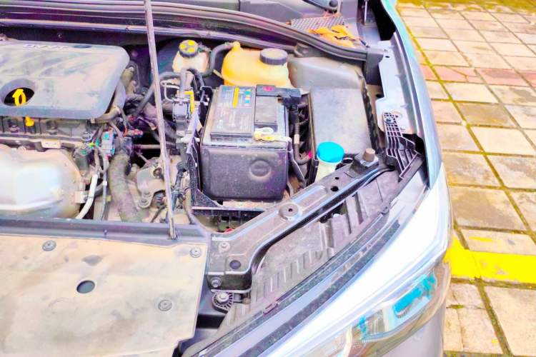 Used Roewe i5 2021 1.5L CVT Diamond Edition Engine Bay Left