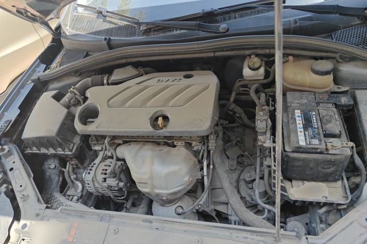 Used Roewe i5 2021 1.5L CVT Diamond Edition Engine Bay