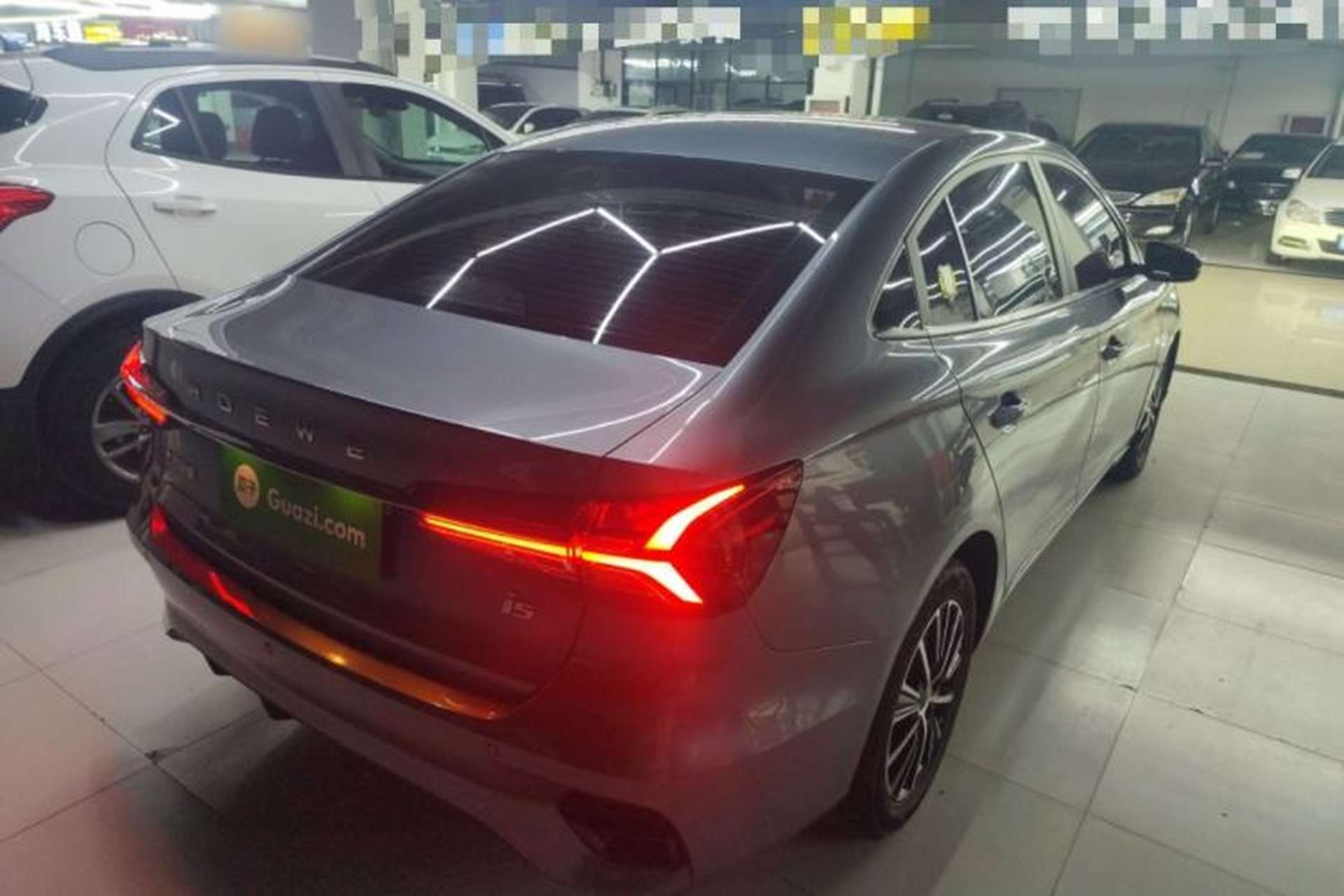Used Roewe i5 2021 1.5L CVT Platinum Edition Exterior 5